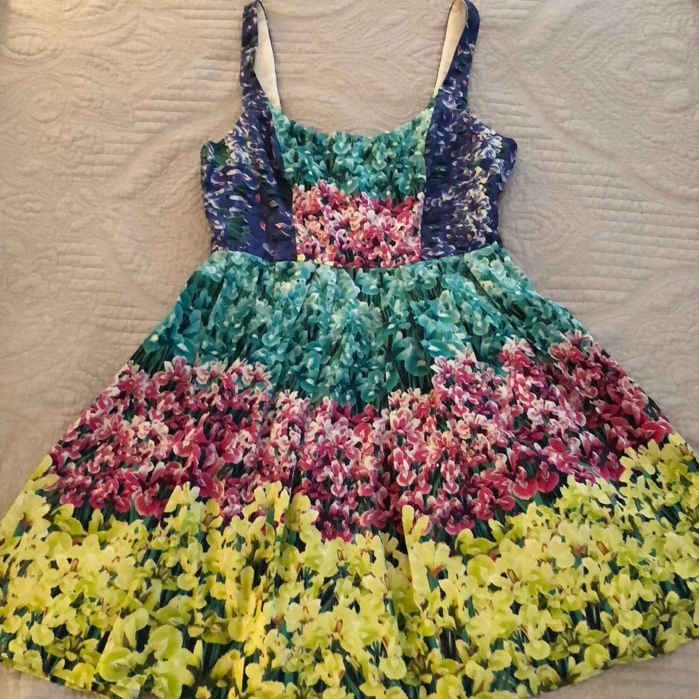 Floral Dress with pleated skirt